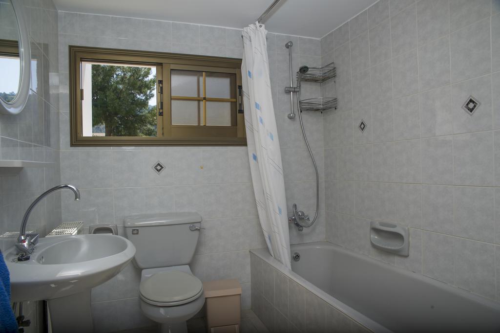 Savvas Villa Argaka Exterior photo