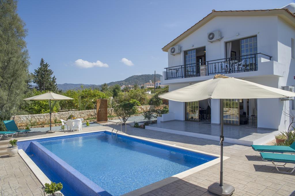 Savvas Villa Argaka Exterior photo